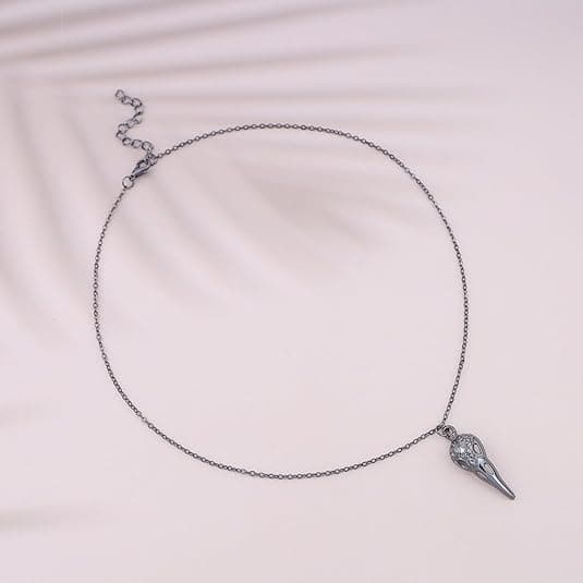 IRCOMULTI Gothic Raven Skull Pendant Necklace for Women